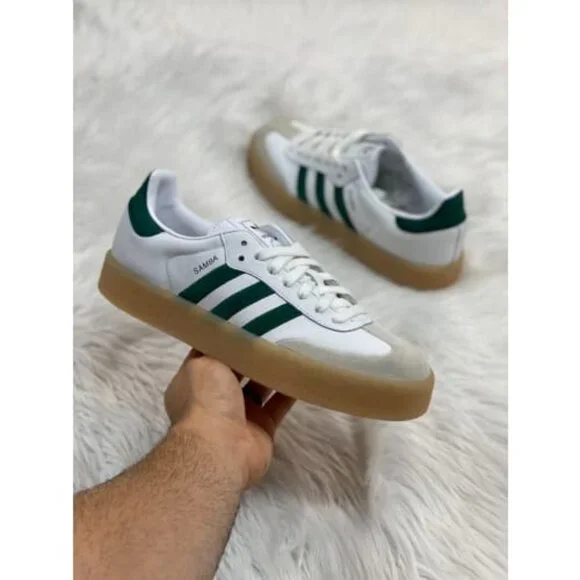 Adidas Sambae Womens Sportswear Shoes White ID0440 NEW Size 8.5 - Picture 1 of 7